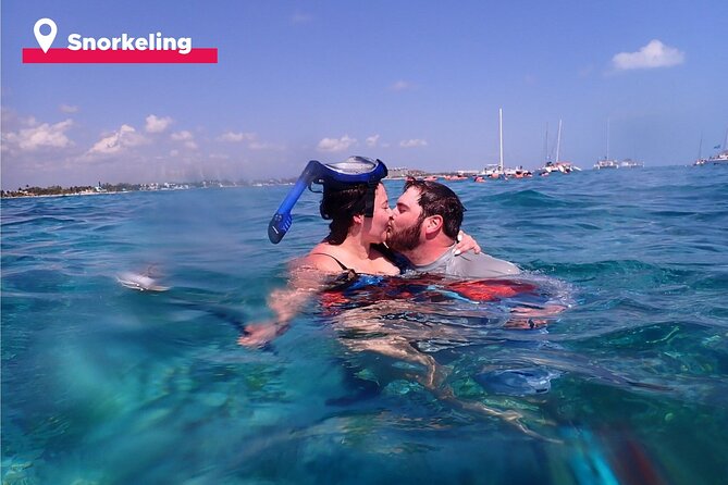 Isla Mujeres Catamaran + Snorkel + Open Bar on board + Buffet - The extra fee changes the real price