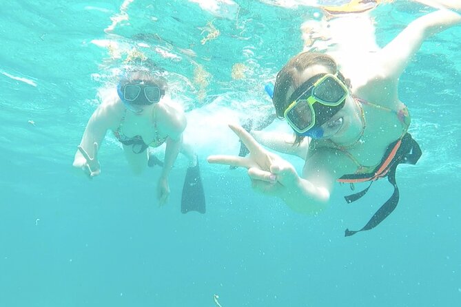 Isla Mujeres Catamaran Tour from Cancun with Snorkel and Open Bar - Buffet lunch at the beach club