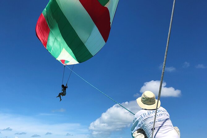 Isla Mujeres Catamaran Tour with Snorkeling at MUSA, Buffet Lunch & Open Bar - Time on Isla Mujeres, lunch included