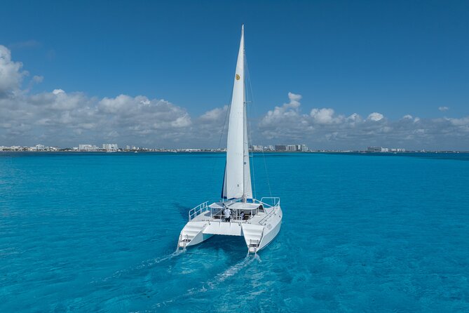 Isla Mujeres Day Tour with Catamaran, Snorkeling & Beach Club - Your two hours on Isla Mujeres