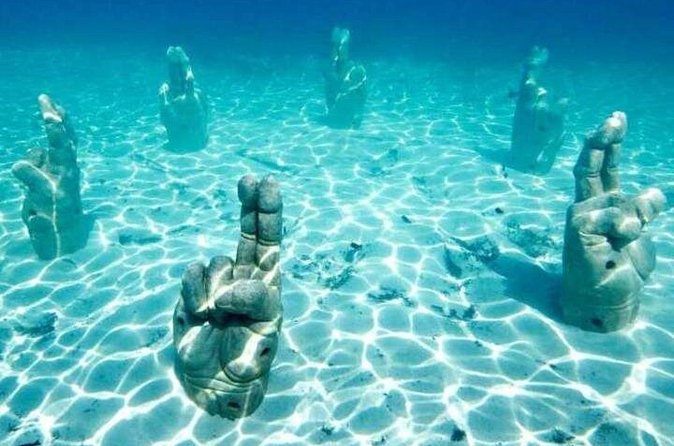Isla Mujeres on luxury catamaran with snorkel, open bar and lunch - Five hours to make Isla Mujeres your own