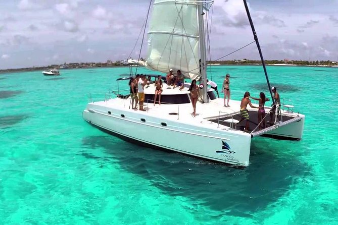Isla Mujeres tour in a Catamaran with snorkel, open bar, lunch - What the $20 price is really worth