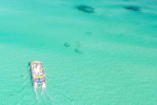Isla Mujeres Unlimited Catamaran with Transportation from Cancun - Who should book this Isla Mujeres catamaran?