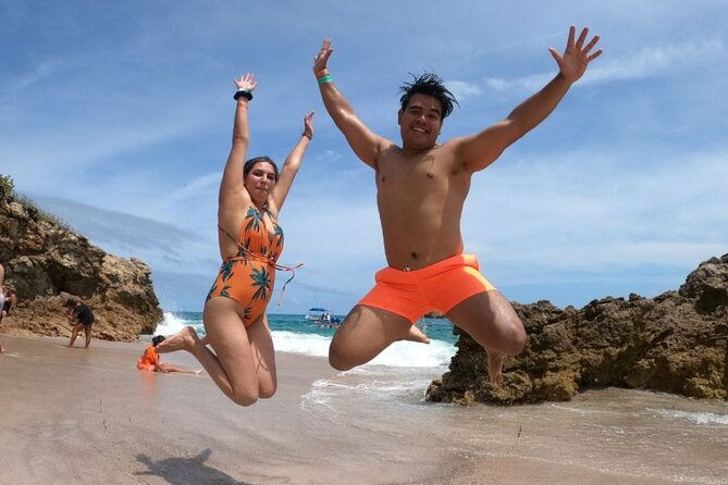 Islas Marietas Experience! Catamaran Nature Trip - Breakfast, lunch, and the open bar