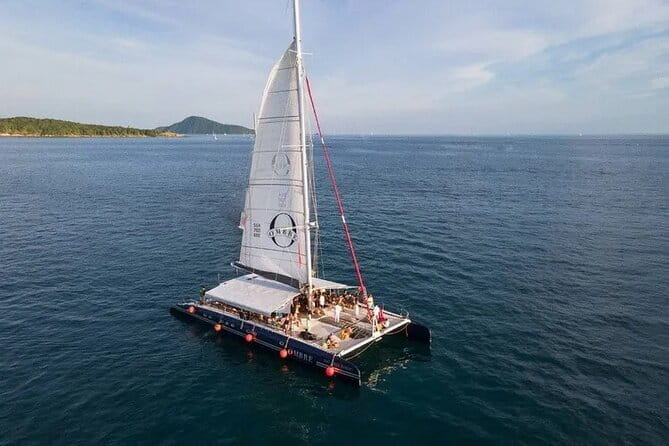 James Bond Island Full Day Tour by Speed Catamaran - Guides can make or break the day