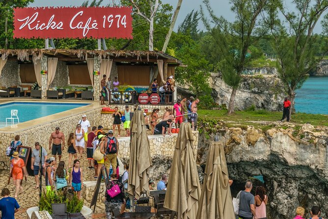 Jamwest Beach Negril Family Catamaran Cruise Pick up from Lucea - The boat atmosphere: music, rum punch, and mixed expectations
