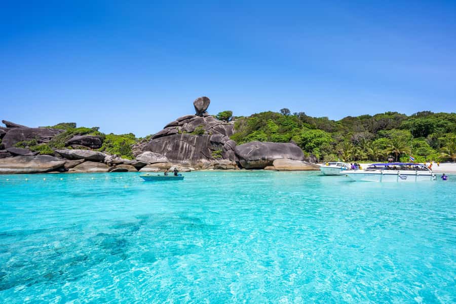Khao Lak : Similan Islands Speed Catamaran Premium Morning - What premium means here