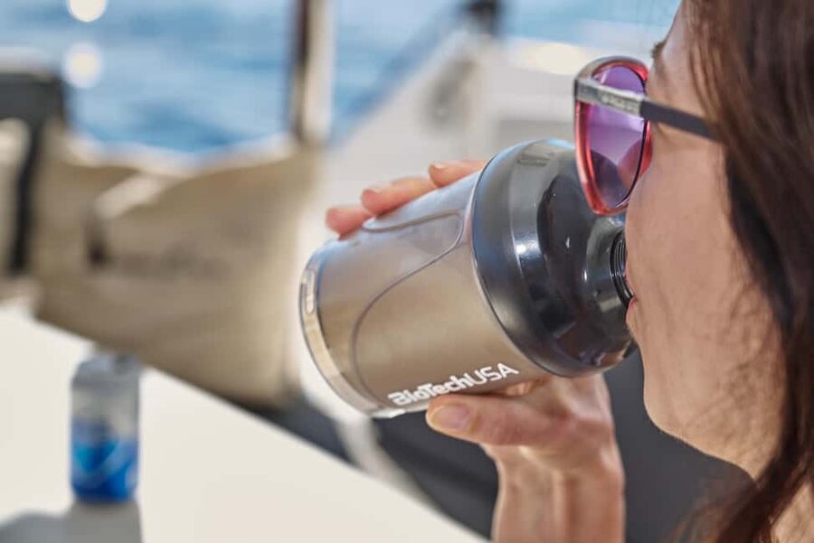 Kissamos: Catamaran Balos Sunset Cruise with Sushi & Drinks - The return sail and Crete’s sunset