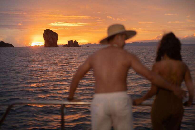Krabi: Phi Phi Island Luxury Sunset Cruise by Meka Catamaran - Phi Phi highlights at a glance