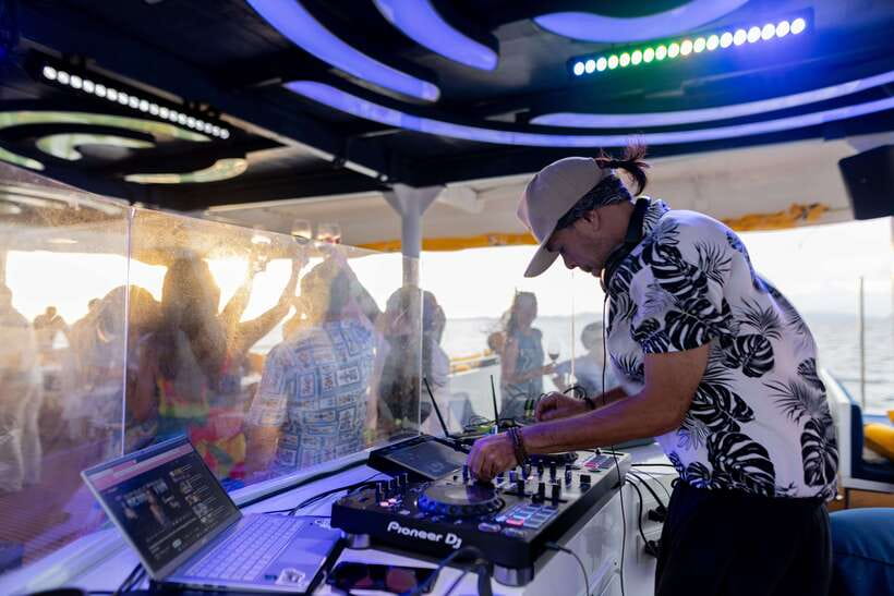 Krabi: Phi Phi Island Luxury Sunset Cruise by Meka Catamaran - Watching the sunset on the return journey