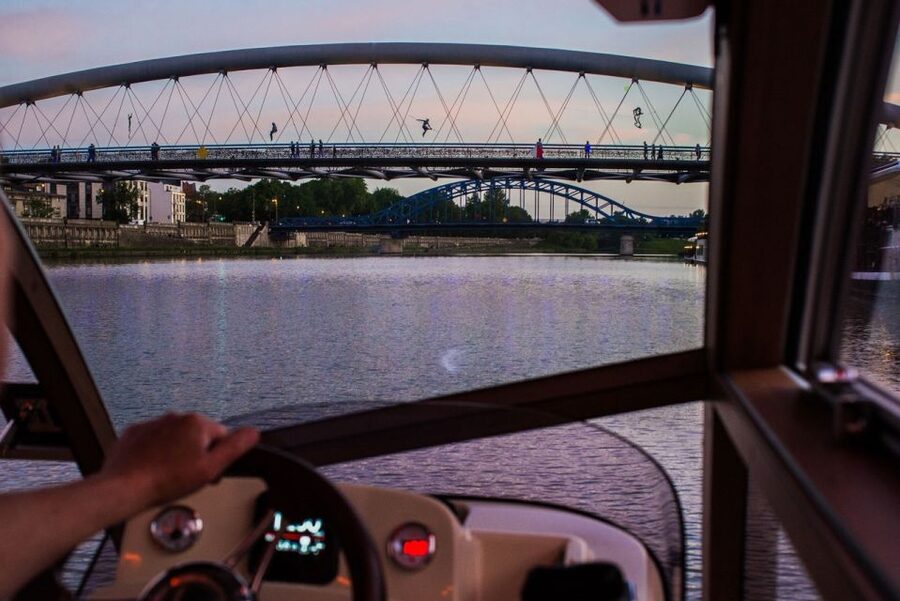 Krakow: Lazy Catamaran River Cruise and Salt Mine Group Tour - Should you book it?