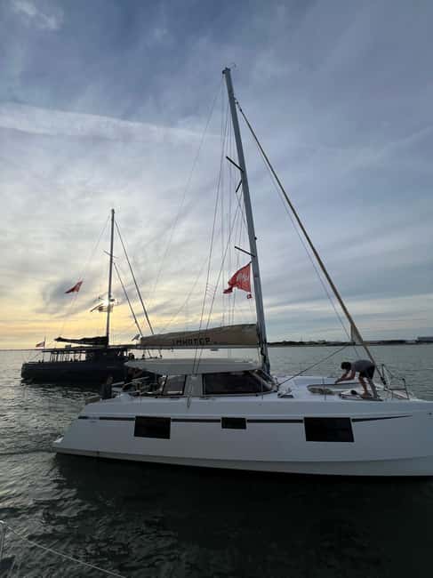 La Flotte en Ré - 2 hrs Evening Catamaran Cruise - Key points to know before you book