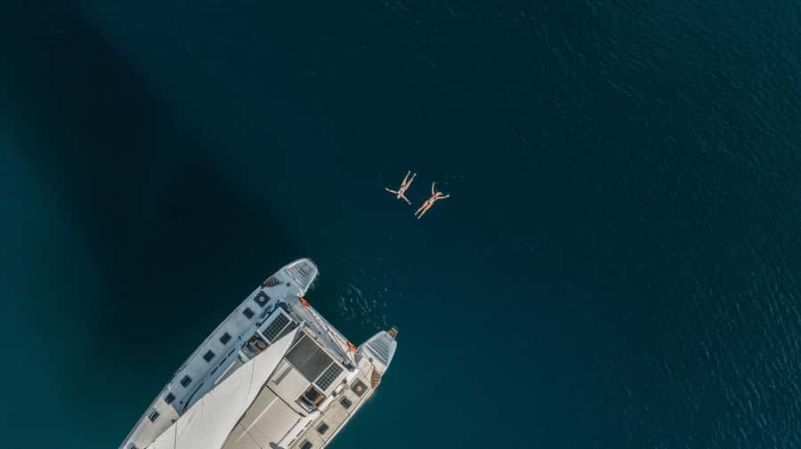 Lake Taupo: Luxury Sailing Catamaran to Māori Rock Carvings - Key points at a glance