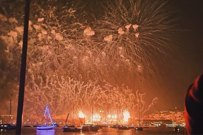Lisbon NYE Fireworks Catamaran Cruise with Food and Drinks - Why a Tagus cruise makes sense on New Year’s Eve