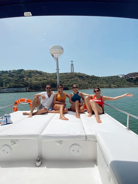 Lisbon: Private Luxury Catamaran Tour with Welcome Drink - Why the Tagus is the best seat for Lisbon sightseeing