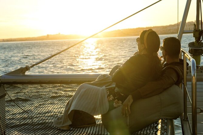 Lisbon : Sunset Catamaran Boat Tour with Music and Drinks - MAAT and the modern waterfront