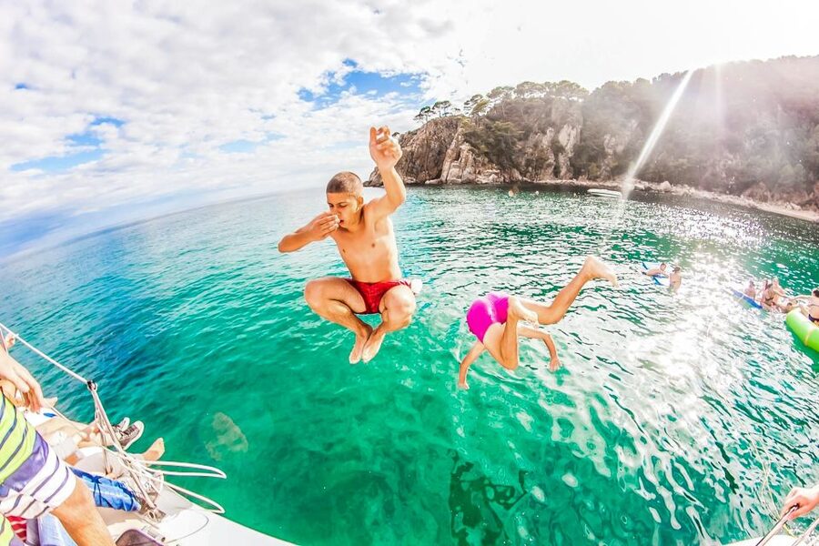 Lloret de Mar: Catamaran Sailing Cruise with BBQ and Drinks - Should you book the Lloret catamaran cruise?