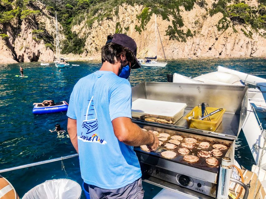 Lloret de Mar: Catamaran Sailing Cruise with BBQ and Drinks - Which departure should you choose?