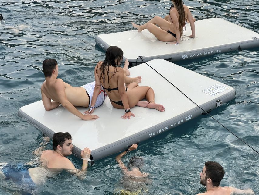 Lloret de Mar: Sunset Catamaran Cruise with DJ and Drinks - What the $41 price really covers