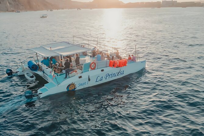 Los Cabos Catamaran Cruise with Open Bar & Light Snack - Lover’s Beach, Divorce Beach, and Cabo San Lucas Beach