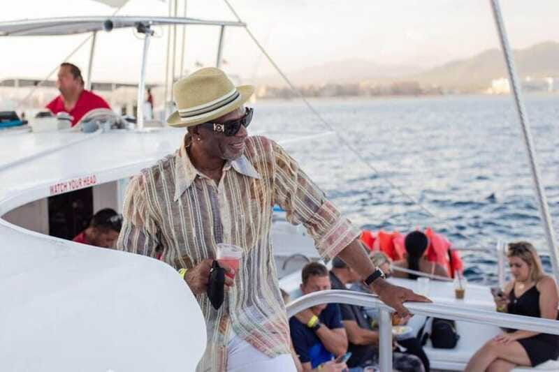 Los Cabos: Jazz & Wine Sunset Catamaran Cruise - What to bring and what to leave behind