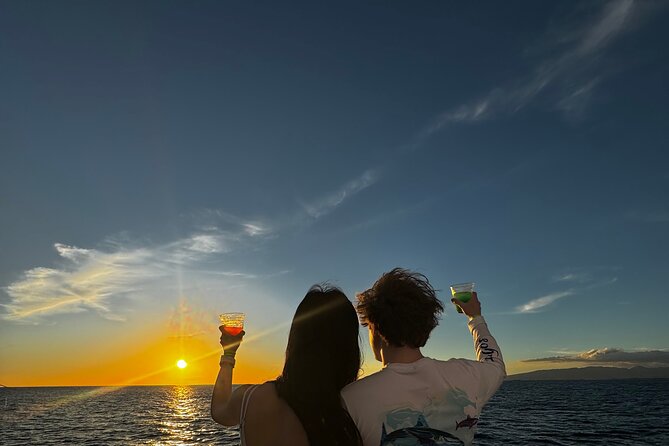 Luxury Catamaran Cruise from Oahu - Seeing Waikiki from the water