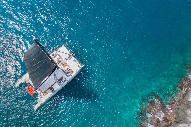 Luxury Catamaran Cruise with Brunch and Unlimited Drinks - A 5-star catamaran with two different moods