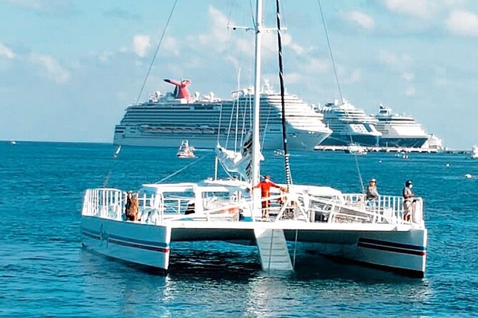 Luxury Cozumel Catamaran: Snorkel, Beach Club & Relaxation - Timing, group size, and practical trade-offs