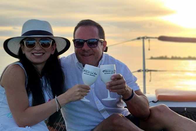 LUXURY PRIVATE Catamaran Bora Bora : The Sunset Escape - How the private format affects the price