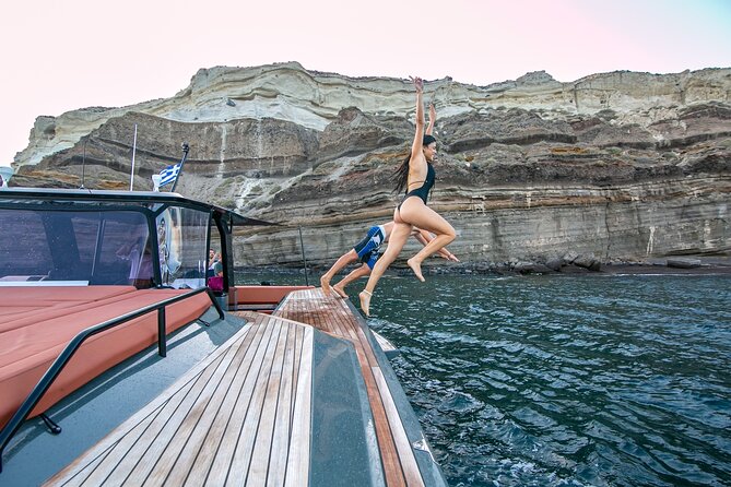 Luxury Private Power Catamaran Tour in Santorini - The most important booking warning