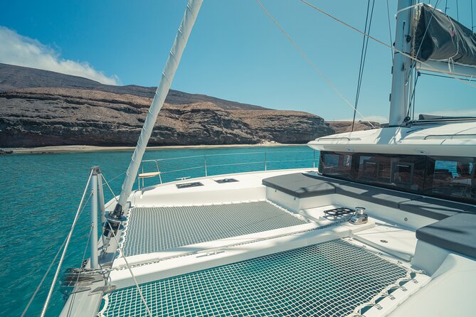 Magic Dreams Luxury Catamaran in Fuerteventura - Lunch served above the sea