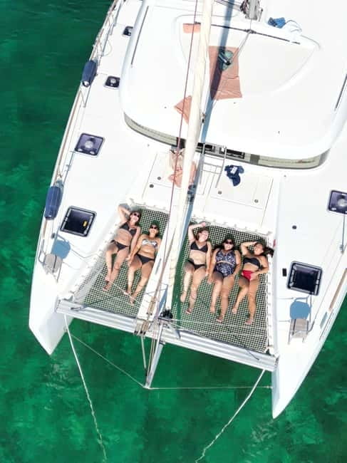 Majorca: Dinner aboard a private catamaran with snorkeling and paddle surfing - Key points to know before you book