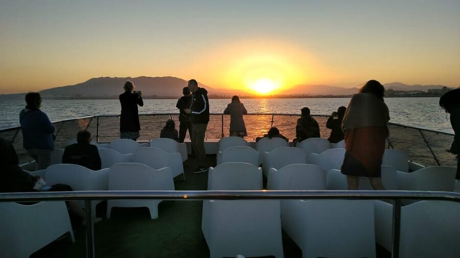 Málaga: Sunset Catamaran Trip - How to get the best place onboard