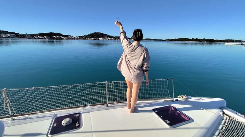 Mallorca: Catamaran Boat Tour with Tapas - Tapas prepared on board