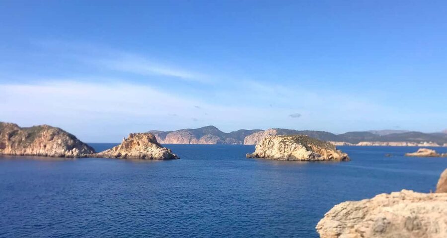 Mallorca: Catamaran Coastal Cruise with Lunch - A simple buffet lunch onboard