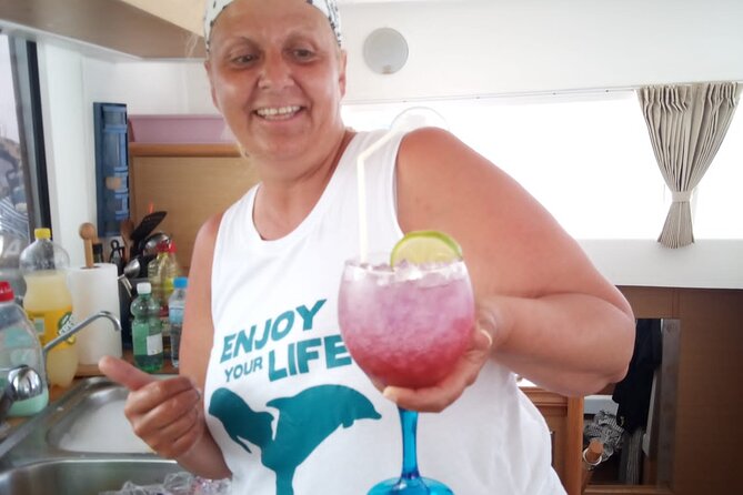 Mallorca Catamaran Small Group Cruise with Tapas 4-hours - The swimming and snorkeling stop