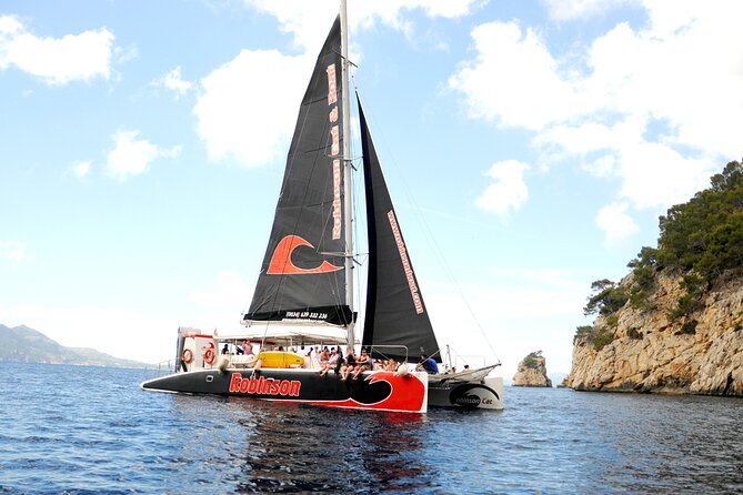 Mallorca Catamaran Tour in the Bay of Pollensa - Lunch with Mallorcan touches