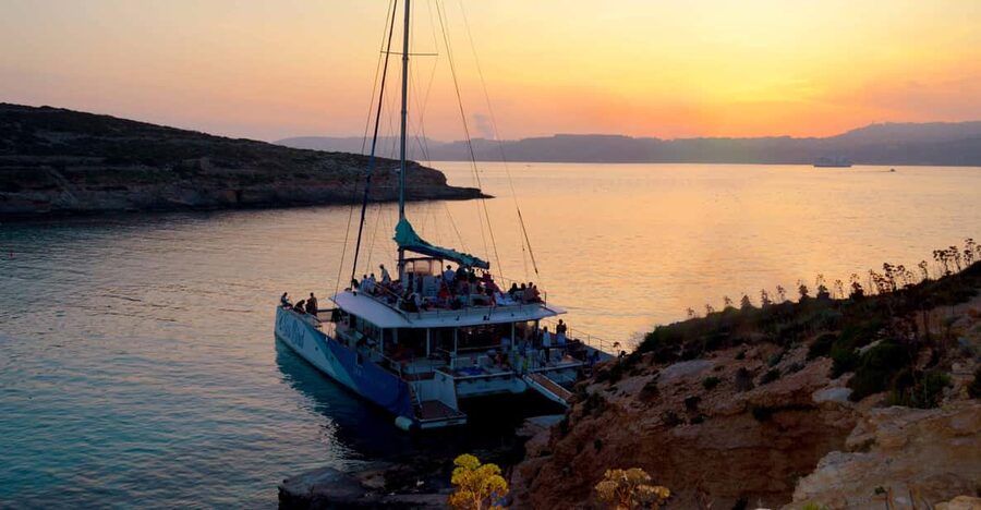 Malta: Blue Lagoon Evening Catamaran Cruise - Malta’s Coast From the Water
