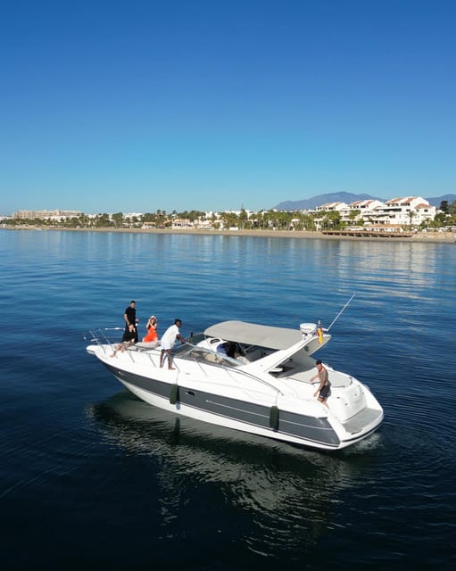 Marbella: Puerto Banús 2-hour luxury catamaran - Who will enjoy this most
