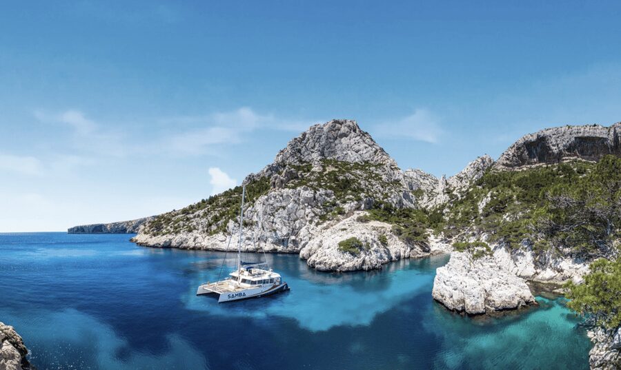 Marseille: A day on a catamaran in the Calanques - All inclusive - What the Calanques look like from the water
