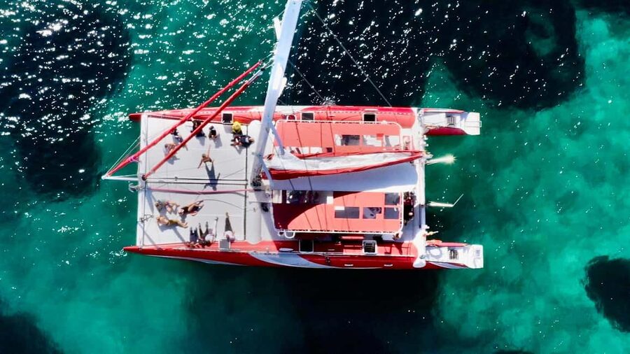 Marseille : Calanques Catamaran Cruise with Lunch & Wine - Why this catamaran day is different