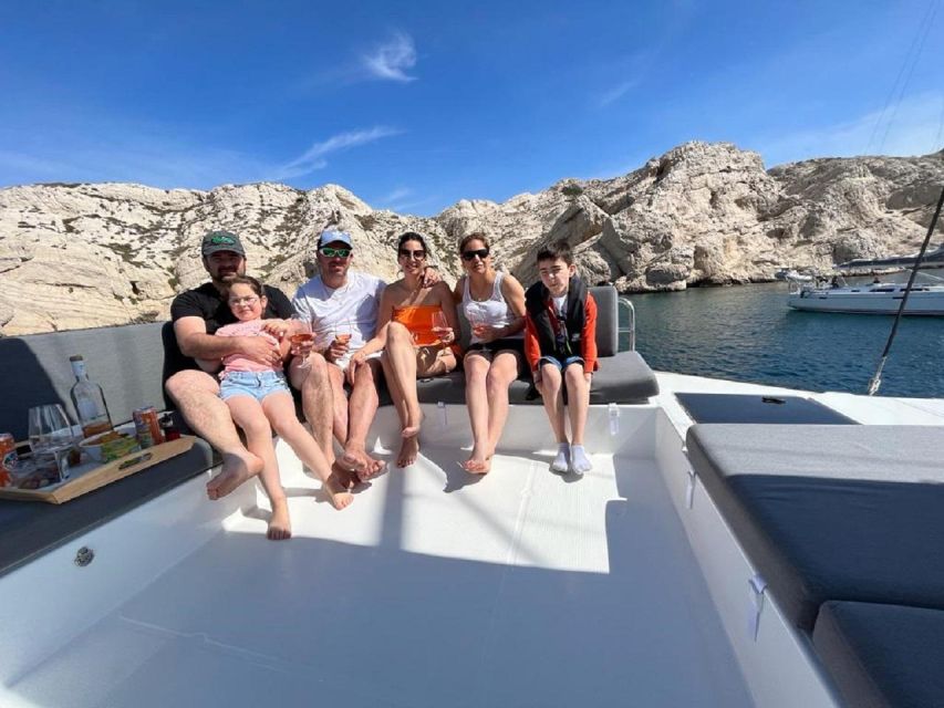 Marseille: Catamaran cruise to discover Frioul Islands - What the small group means in practice