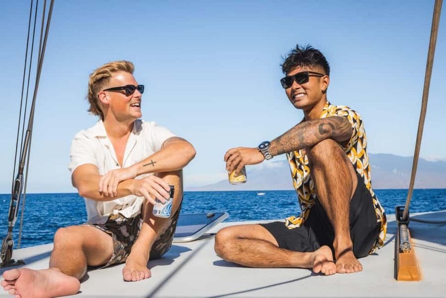 Maui: Luxury Catamaran Turtles & Tacos Snorkel - Boarding a Spacious 65-Foot Catamaran