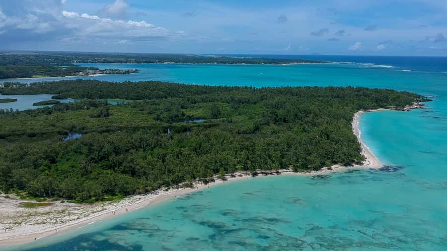 Mauritius: Catamaran Day Cruise to lle aux Cerfs with Lunch - What the $65 price really includes