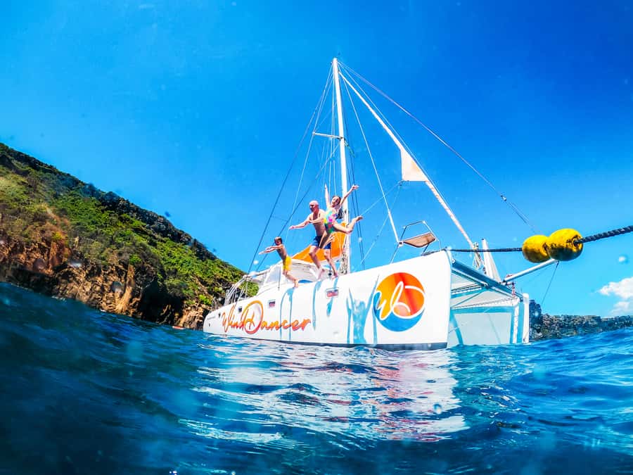 Mauritius: Full-Day Catamaran Cruise to the Northern Isles - Leaving Grand Baie on the Wind Dancer