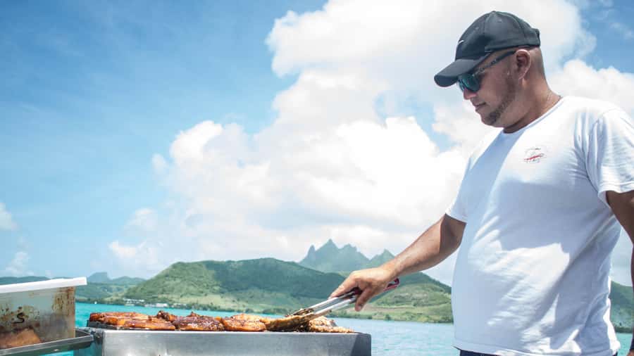 Mauritius: Private Catamaran Tour to île aux Cerfs - Should you book this private Mauritius boat trip?