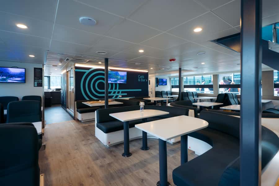 Milford Sound: Nature Cruise on a Modern Catamaran - The skipper’s commentary and onboard comfort