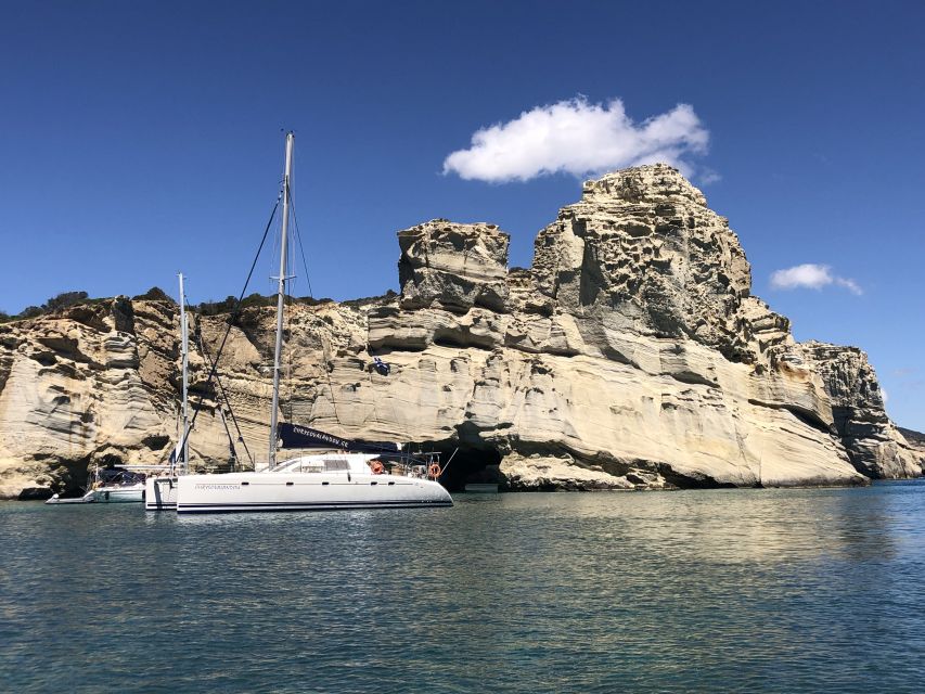 Milos: Full-Day Catamaran Cruise to Poliegos and Kleftiko - Galazia Nera in Poliegos