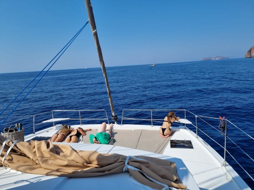 Milos: Full-Day Catamaran Cruise with Food and Open Bar - Cape Vani and the volcanic coast