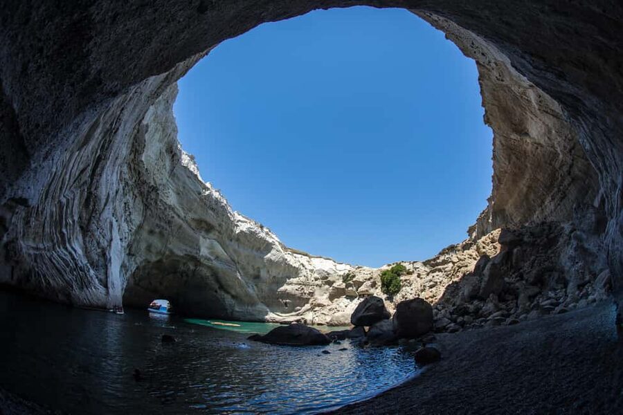 Milos: Kleftiko Half Day Catamaran Cruise with Lunch - Key points at a glance